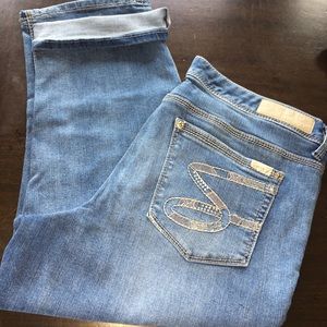 Seven7 Luxe Plus sz Capri Jeans 18